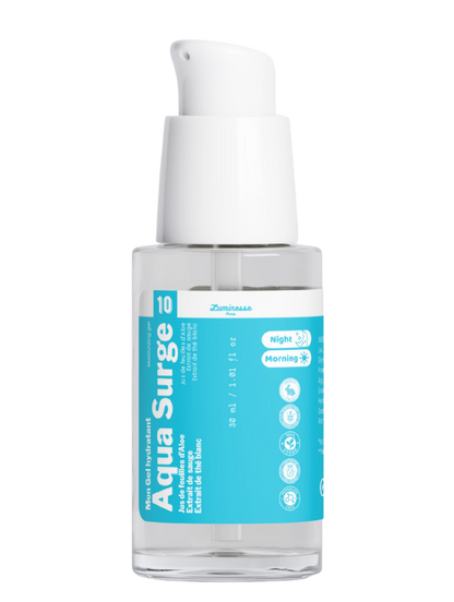Packshot détouré d’Aqua Surge n°10 de Luminesse Paris, gel hydratant visage en flacon pompe transparent de 30 ml avec étiquette turquoise et pompe blanche. Le flacon est présenté seul sur fond transparent ; les pictogrammes Morning et Night figurent sur l’étiquette.