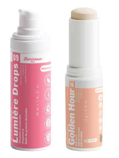 Image complémentaire du Duo Éclat & Protection réunissant le sérum vitamine C Lumière Drops et le stick SPF 50 Golden Hour de Luminesse Paris.
