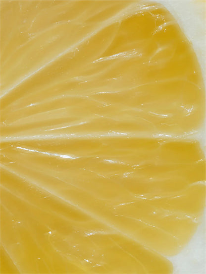 Visuel explicatif autour de la vitamine C de Lumière Drops, sérum éclat visage de Luminesse Paris.