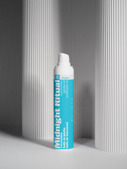 Image de galerie autour de Midnight Ritual, crème de nuit de Luminesse Paris.