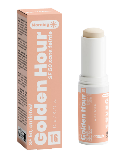 Packshot de Golden Hour de Luminesse Paris, stick solaire minéral SPF 50 pour le visage. Le produit est présenté seul afin d’identifier clairement son format compact et son packaging. Visuel utilisé dans la routine Quintet Pore Detox pour illustrer l’étape de protection solaire du matin.